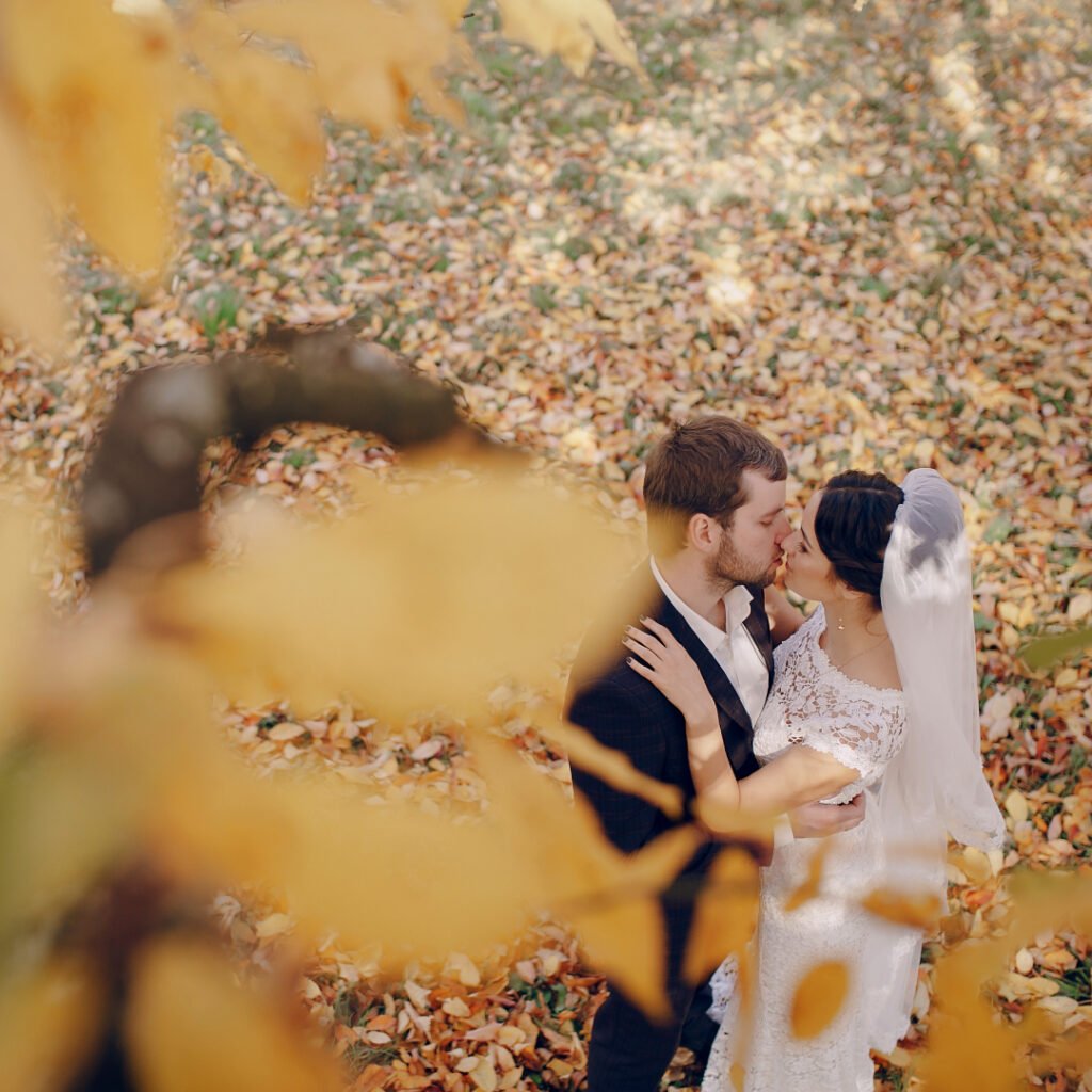 mariage-automne-nature-drome-provence-domaine-trusquin-ceremonie-arriere-saison