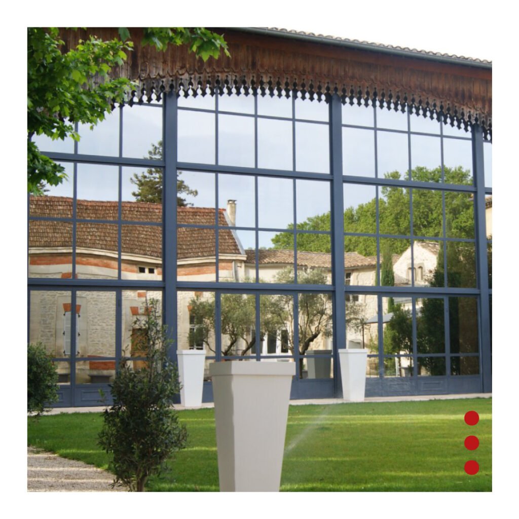 domaine-trusquin-reception-corporate-professionnelle-seminaire-organisation-exterieur-pierrelatte-grand-espace-verriere